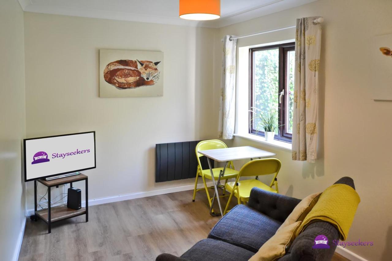 Station 1 Bed Apartment - Stayseekers 索尔兹伯里 外观 照片